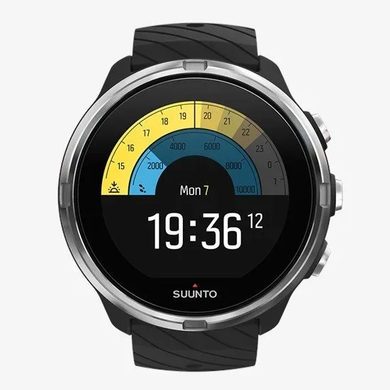 ss050142000-suunto-9-black-front-view_watch-face-01