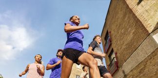 ASICS SUPERBLAST chegam em 2026 com mais energia, leveza e conforto